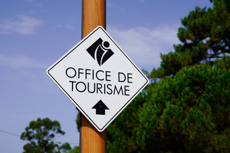 Bordeaux, Aquitaine France - 08 25 2021: office de tourisme logo sign and text brand arrow panel road means information center in french for tourist tour helpのeditorial素材