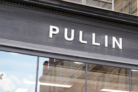 Bordeaux, Aquitaine France - 09 10 2021: pullin sign text and logo brand front of facade store Outlet fun board clothing shopのeditorial素材