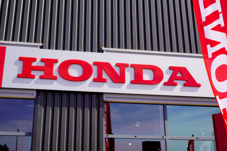 Bordeaux, Aquitaine France - 09 10 2021: Honda logo brand store motorcycle sign text car dealership shop red color flagのeditorial素材