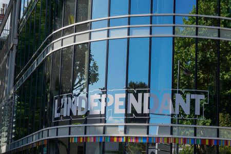 Perpignan, Occianie, France - 09 05 2021: The independent Perpignan French newspaper office headquarter south regional daily paperのeditorial素材