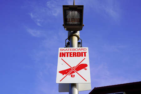 No skateboarding sign and french text forbidden means forbidden