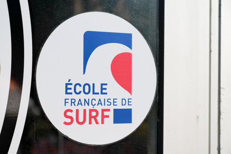 Bordeaux , Aquitaine France - 01 14 2022 : ecole francaise de surf french surf school logo text with brand sign on surfing shopのeditorial素材