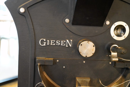 Bordeaux , Aquitaine France - 02 28 2022 : Giesen text brand and logo sign on Coffee Roastersのeditorial素材