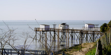 wood fisherman hut cabin on stilts france Meschers-sur-Girondeの写真素材
