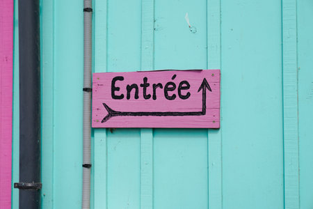 arrow panel entrance french text sign means entrance textの写真素材