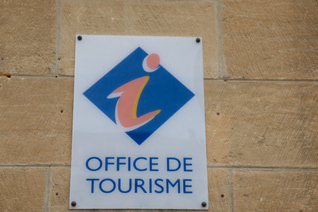 Bordeaux , Aquitaine France - 10 25 2022 : tourist office logo text and brand sign wall building means information center in french for tourist tour helpのeditorial素材