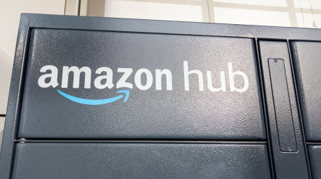Bordeaux , Aquitaine France - 12 05 2022 : amazon hub locker logo brand and text sign on gray Lockers Delivery machine self service automatic pick up parcelのeditorial素材