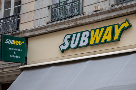 Bordeaux , Aquitaine France - 05 02 2023 : Subway logo text and brand sign restaurant entrance facade American fast food restaurant shop franchiseのeditorial素材