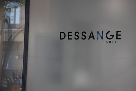 Bordeaux , Aquitaine France - 05 19 2023 : Dessange paris logo brand windows and text sign facade salon French hairdresserのeditorial素材