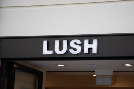 Milan , Italy - 07 10 2023 : Lush fresh sign logo and text brand front of facade store chain fashion clothes boutique entrance handmade cosmeticsのeditorial素材