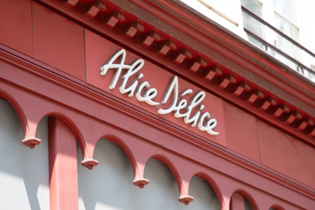 Bordeaux , France - 08 01 2023 : Alice Delice logo brand and sign text front wall entrance signage chain home kitchen equipment shop building facadeのeditorial素材