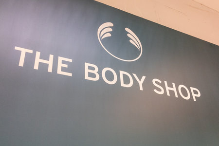 Paris , France - 09 06 2023: the body shop logo brand and chain text sign front wall entrance boutique beauty cosmetic shop facade chainのeditorial素材