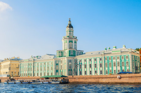 SAINT PETERSBURG, RUSSIA-OCTOBER 3, 2016. Kunstkamera building at the University embankment of Neva river in Saint Petersburg, Russia. The Kunstkamera was the first museum founded in Russiaのeditorial素材