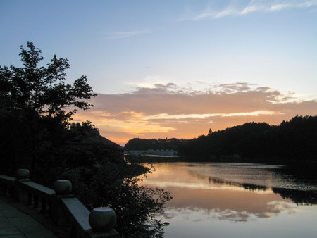 Sunset over the river Vltava in Prague, Czech Republicの写真素材