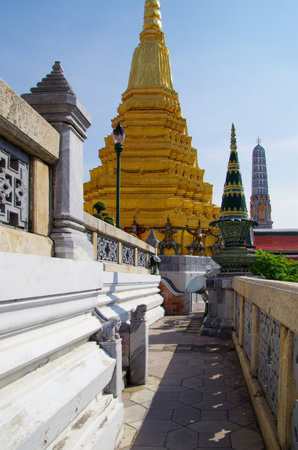 Stupa at Wat Phra That Doi Suthep, Chiang Mai, Thailandの写真素材