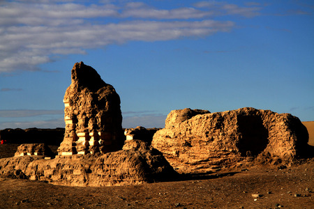 The ruins of the black city in the Ejinaqi desert, Inner Mongolia.の写真素材