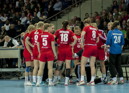 SZCZECIN, POLAND - JUNE 21, 2014: Players of handball team HIFK Helsinki during Womenのeditorial素材