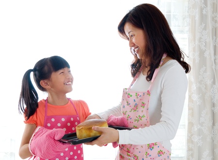 baking cakeの写真素材