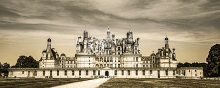 Chateau de Chambord, the largest castle in the Loire Valley. A UNESCO world heritage site in France. Built in the XVI century, it is now a property of the French state.のeditorial素材