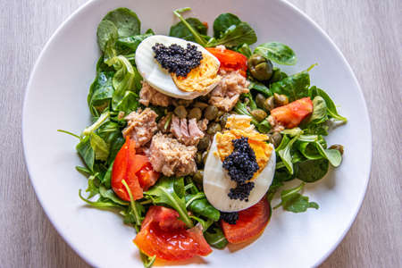 Fresh vegetarian healthy saladの写真素材