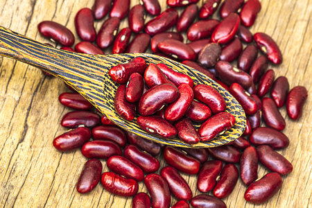 Photos of beautiful close-up red beans on a white background.の写真素材