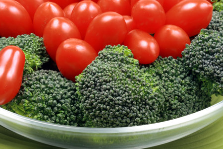 fresh healthy delicious organic  broccoli and cherry tomatoes  perfec organic vegetarian salad  の写真素材
