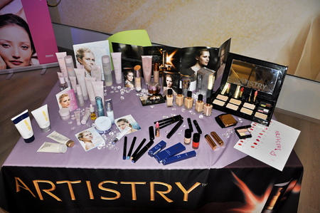 PRAGUE, CZECH REP., FEBRUARY 24, 2015: Amway productsのeditorial素材