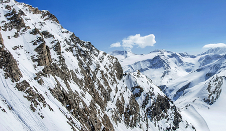 Alps mountains panorama in winter. Beautiful scenery of Tyrol Alps from peak Top of Salzburg, 3029m....