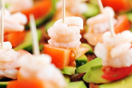 sandwiches  garnish with shrimps, avokado and lettuce close up, snackの写真素材