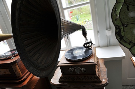  Close up at vintage gramophone. playing old songの写真素材