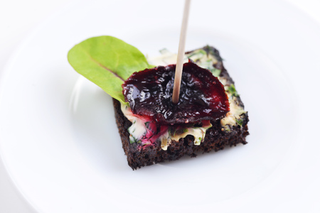 Canapes with marinated beetroot and cream cheeseの写真素材