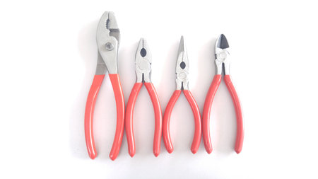 Encouraging tool to fix broken products