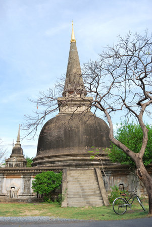 Famous pagoda in south of Thailand. Traditional Thai style architecture. の写真素材