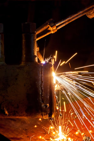 Gas cutting steel pipeの写真素材
