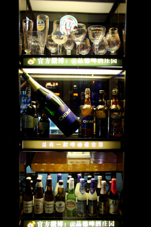 Bottle of liquor and glassesのeditorial素材