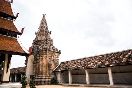 gate temple thailandの写真素材