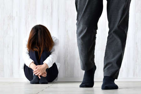 Image of separation between a man and a woman, a married couple, or a couple