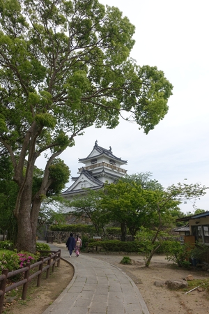 a couple wearing Japanese style kimono walking in Kitsuki castle park in Oita, Japan, May 2, 2016のeditorial素材