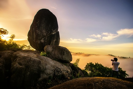 Sunrise and fog at Hinpad viewpoint, Suratthani, Thailandの素材