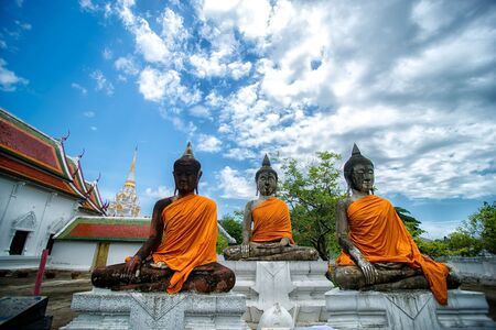 Statues at Wat Phra Borommathat Chaiya, Suratthani, Thailandの素材