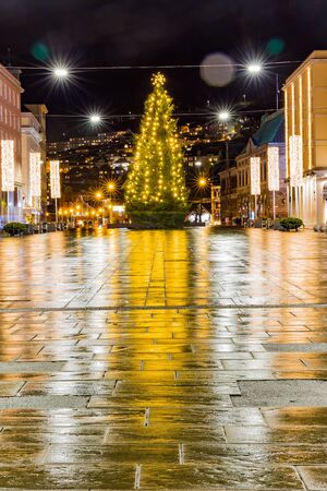 view of dowtown in bergen at night, norwayの写真素材