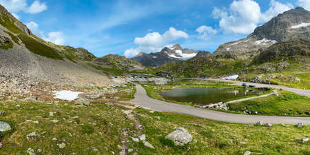 Sustenppass, Switzerland - August 13, 2021: The Susten Pass (2224 m high) connects the Canton of Uri with the Canton of Bern. The pass road is 45 km long and is one of the newer ones in the Swiss Alps.のeditorial素材