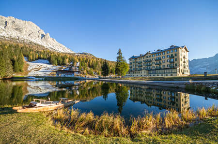 Misurina, Italy - October 27, 2014: Lake misurina near Tre Cime is the largest natural lake of the Cadore and it is 1754 m above sea level.のeditorial素材