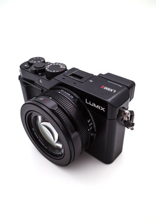 Zurich, July 29, 2023: The Panasonic Lumix DMC-LX100 is a compact camera from 2014 with a 13 MP Four...