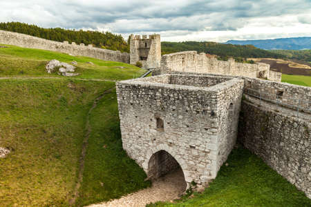 The ruins of Spis Castle in eastern Slovakia form one of the largest castle sites in Central Europe.のeditorial素材