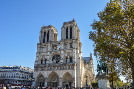 Notre Dame at the Siene river . Paris, Franceのeditorial素材