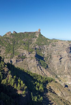 Gran Canaria, Caldera de Tejeda, Roque Nublo, end of summer dry landscapeの写真素材