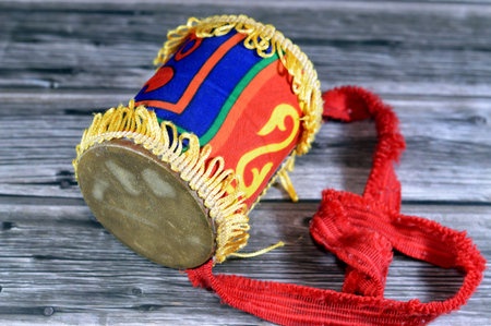 A Ramadan Decoration of a Mesaharaty drum covered with Kheyamiya cloth, Mesaharati is Ramadanâs traditional pre-dawn drummer, awakens people to eat the suhoor meal (last meal before fasting)の写真素材
