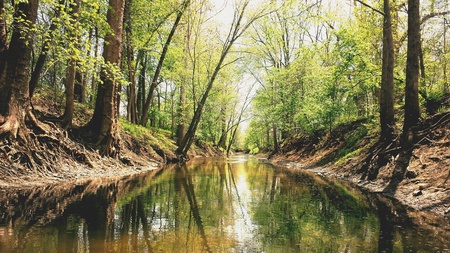 Yellow River in Bremen Indiana. の素材