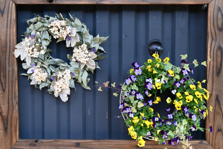 Flower decorations. Decorating with flowers has the effect of calming and brightening people's minds through their colors, scents, and textures.の写真素材